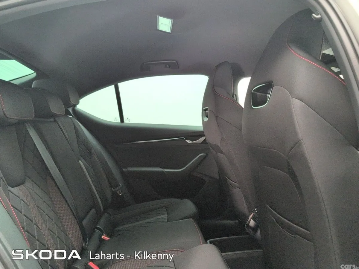 Skoda Octavia Saloon, Petrol, 2026, Grey