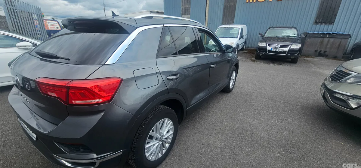 Volkswagen T-Roc SUV, Diesel, 2019, Grey