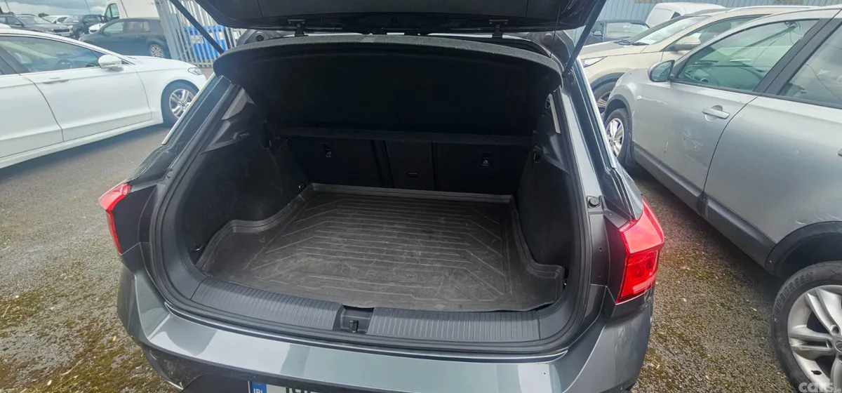 Volkswagen T-Roc SUV, Diesel, 2019, Grey