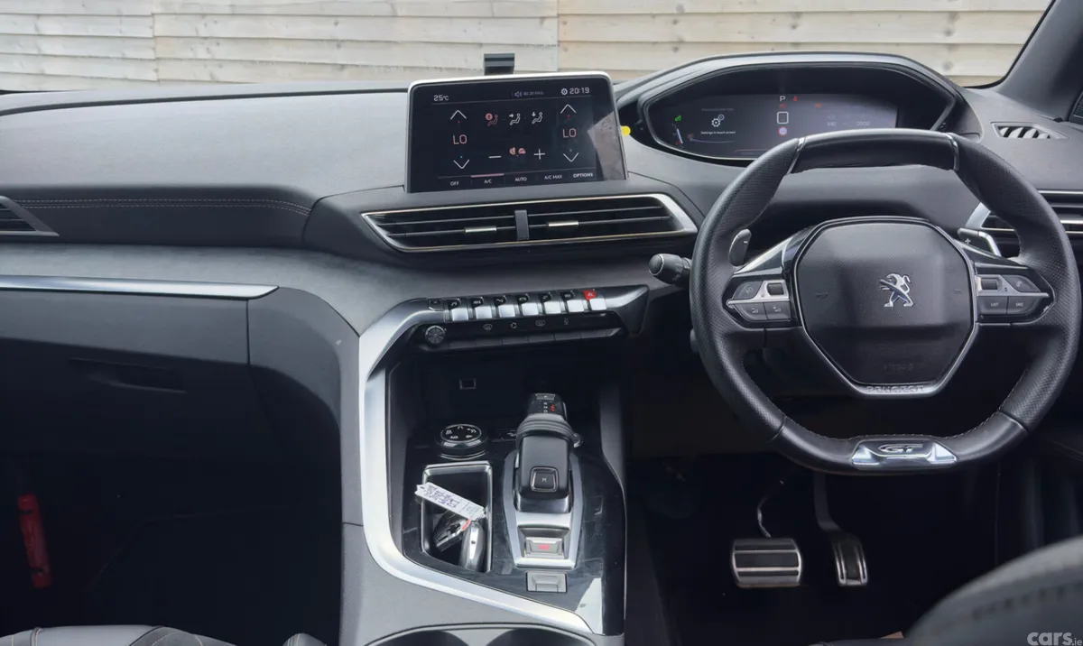 Peugeot 3008 SUV, Diesel, 2018, White