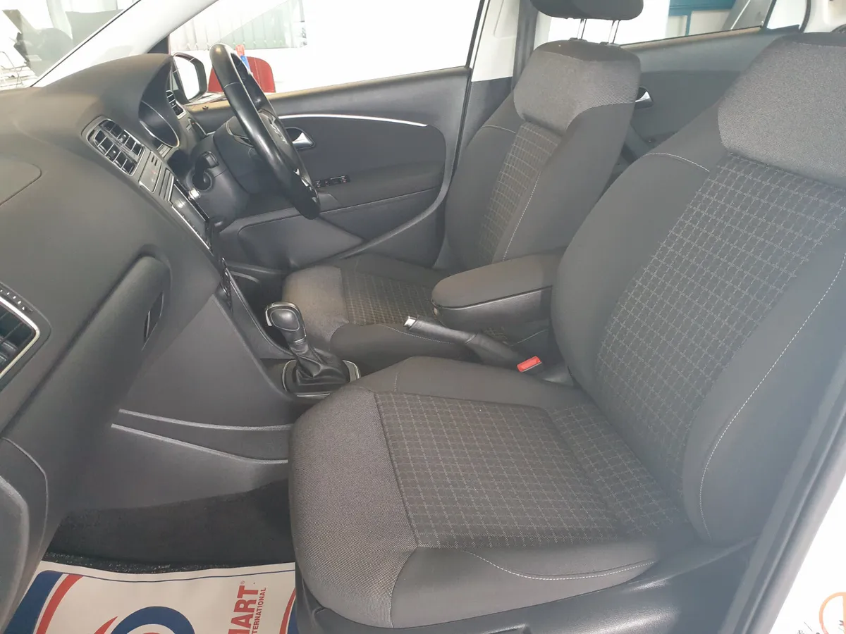 Volkswagen Polo Hatchback, Petrol, 2017, White