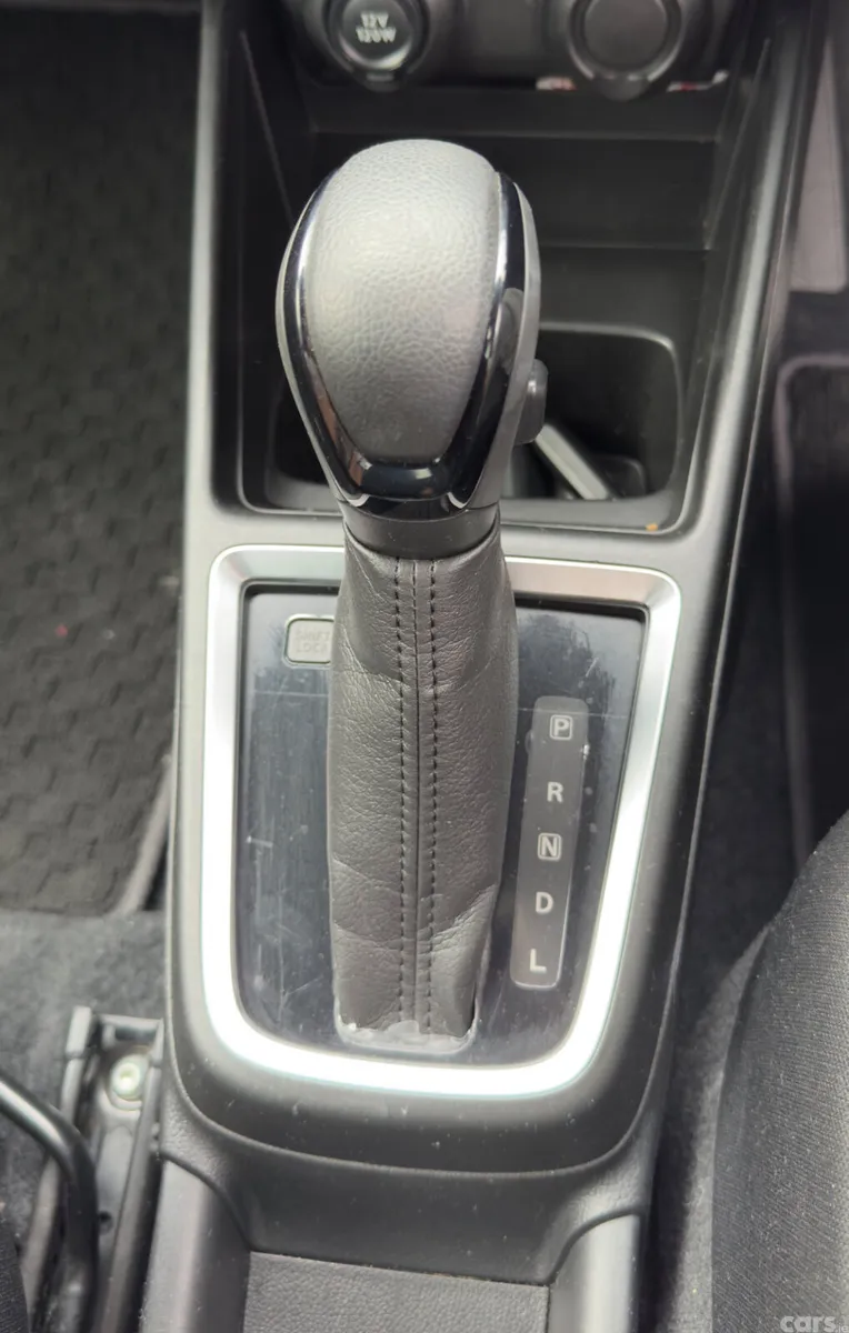 Suzuki Swift Hatchback, Petrol, 2020, Red