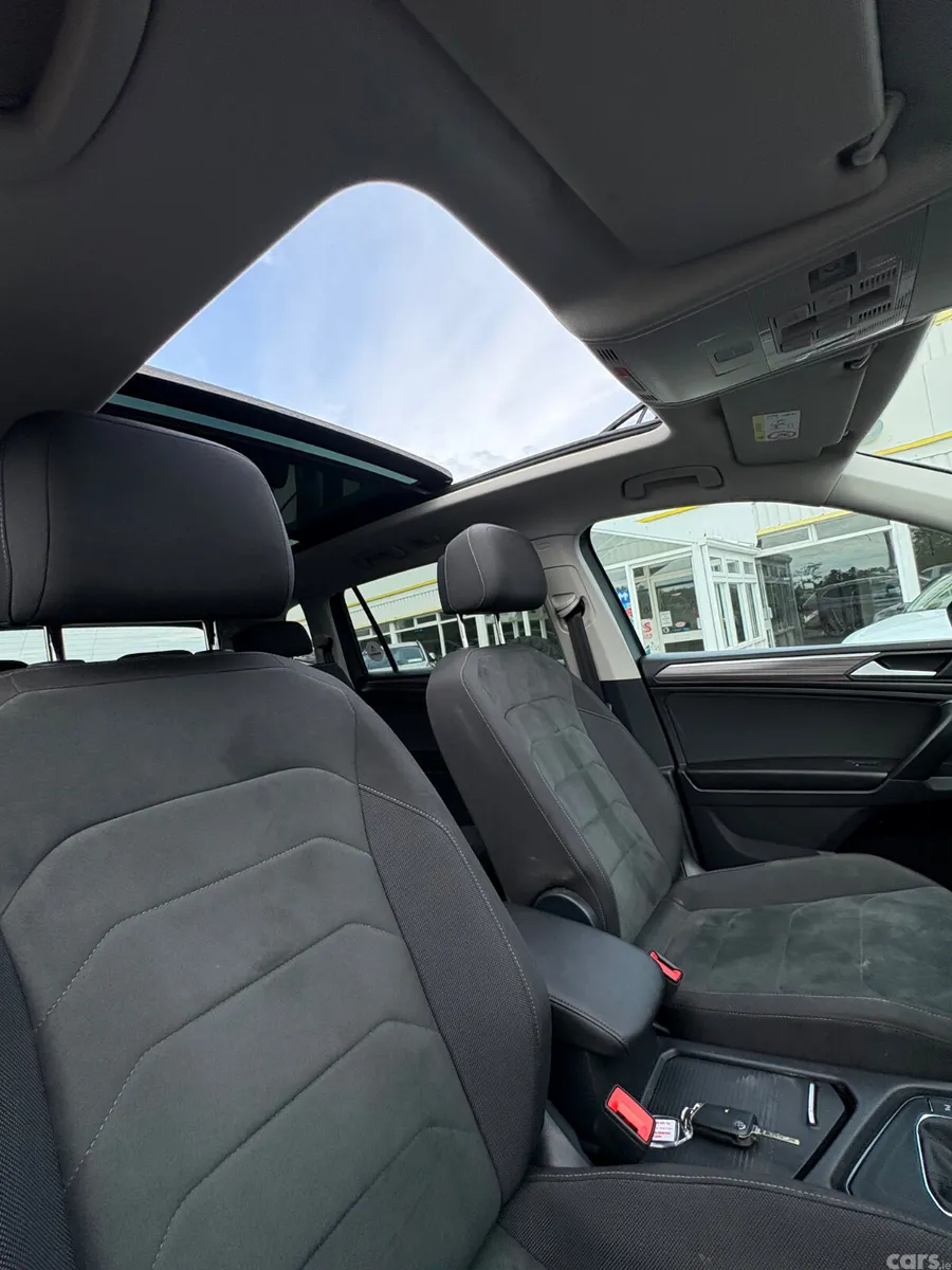 Volkswagen Tiguan SUV, Diesel, 2023, Grey