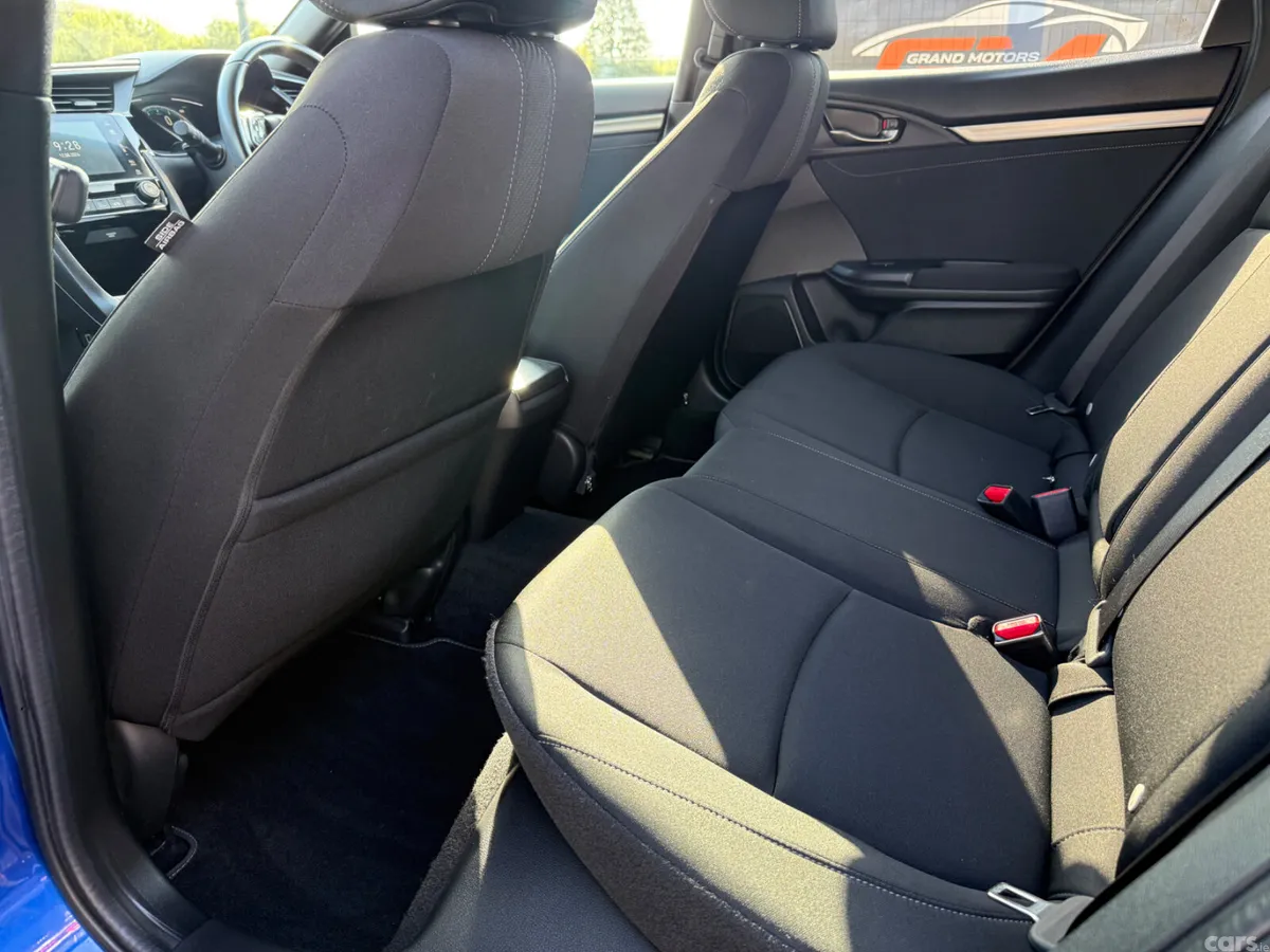 Honda Civic Hatchback, Petrol, 2019, Blue
