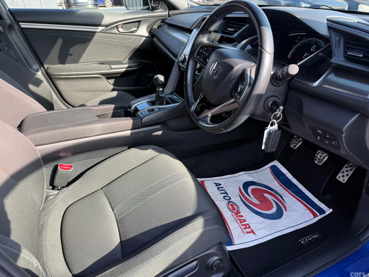 Honda Civic Hatchback, Petrol, 2019, Blue