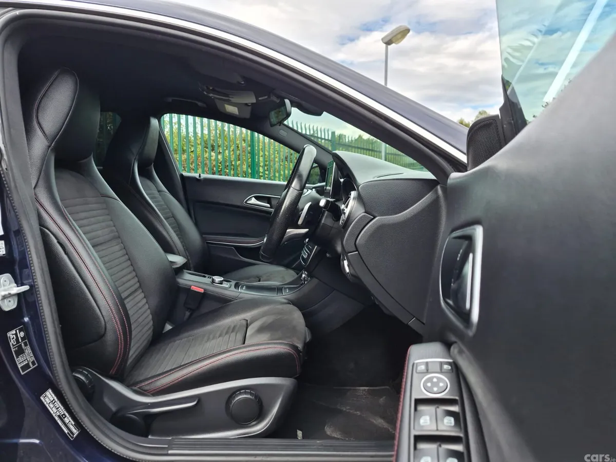 Mercedes-Benz CLA Saloon, Petrol, 2017, Blue