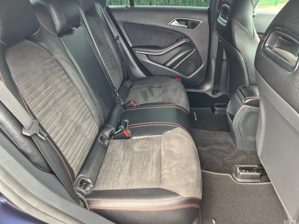 Mercedes-Benz CLA Saloon, Petrol, 2017, Blue