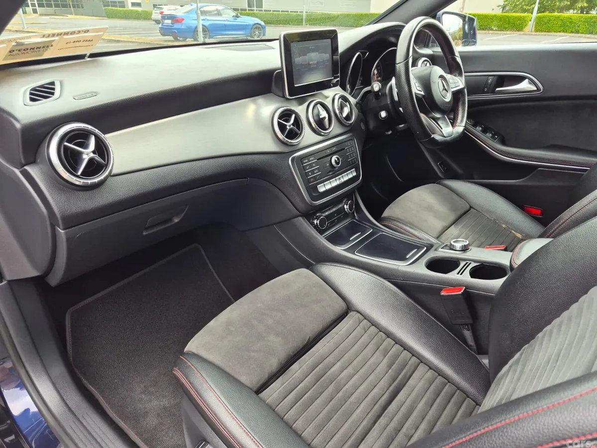 Mercedes-Benz CLA Saloon, Petrol, 2017, Blue