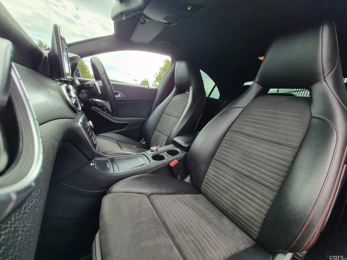 Mercedes-Benz CLA Saloon, Petrol, 2017, Blue