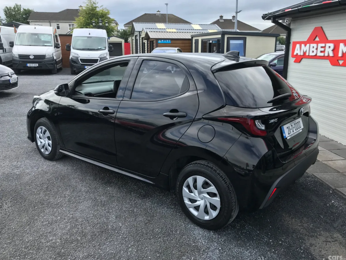 Toyota Yaris Hatchback, Petrol, 2021, Black