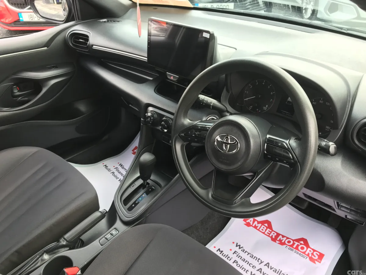 Toyota Yaris Hatchback, Petrol, 2021, Black
