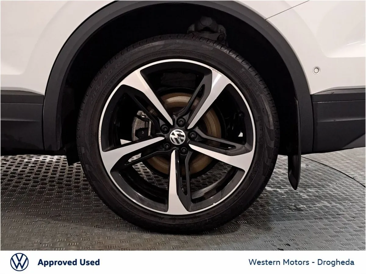 Volkswagen Touareg SUV, Diesel, 2023, White