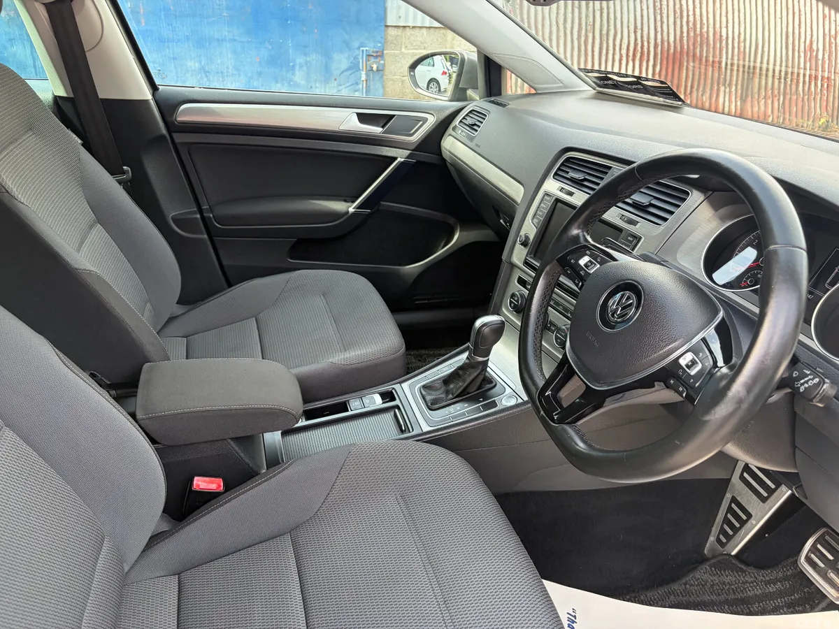 Volkswagen Golf Estate, Petrol, 2016, Grey