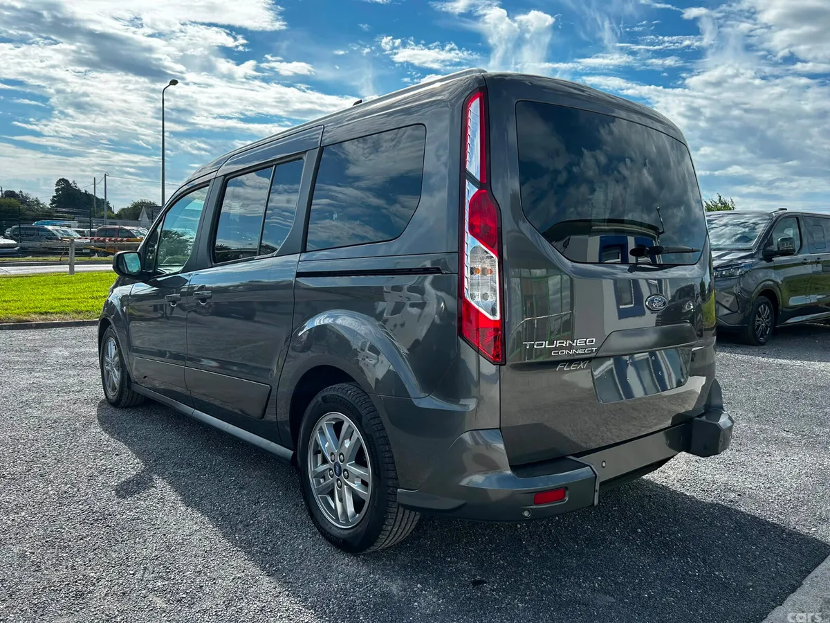 Ford Tourneo Connect MPV, Diesel, 2022, Grey