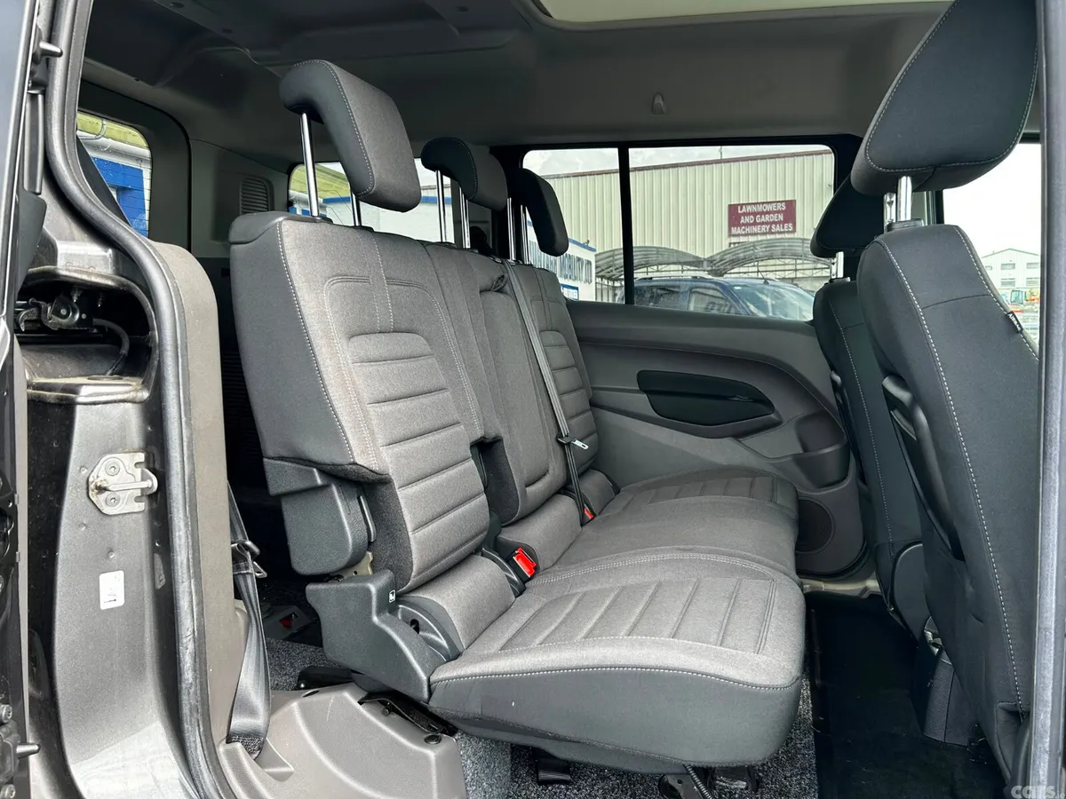 Ford Tourneo Connect MPV, Diesel, 2022, Grey