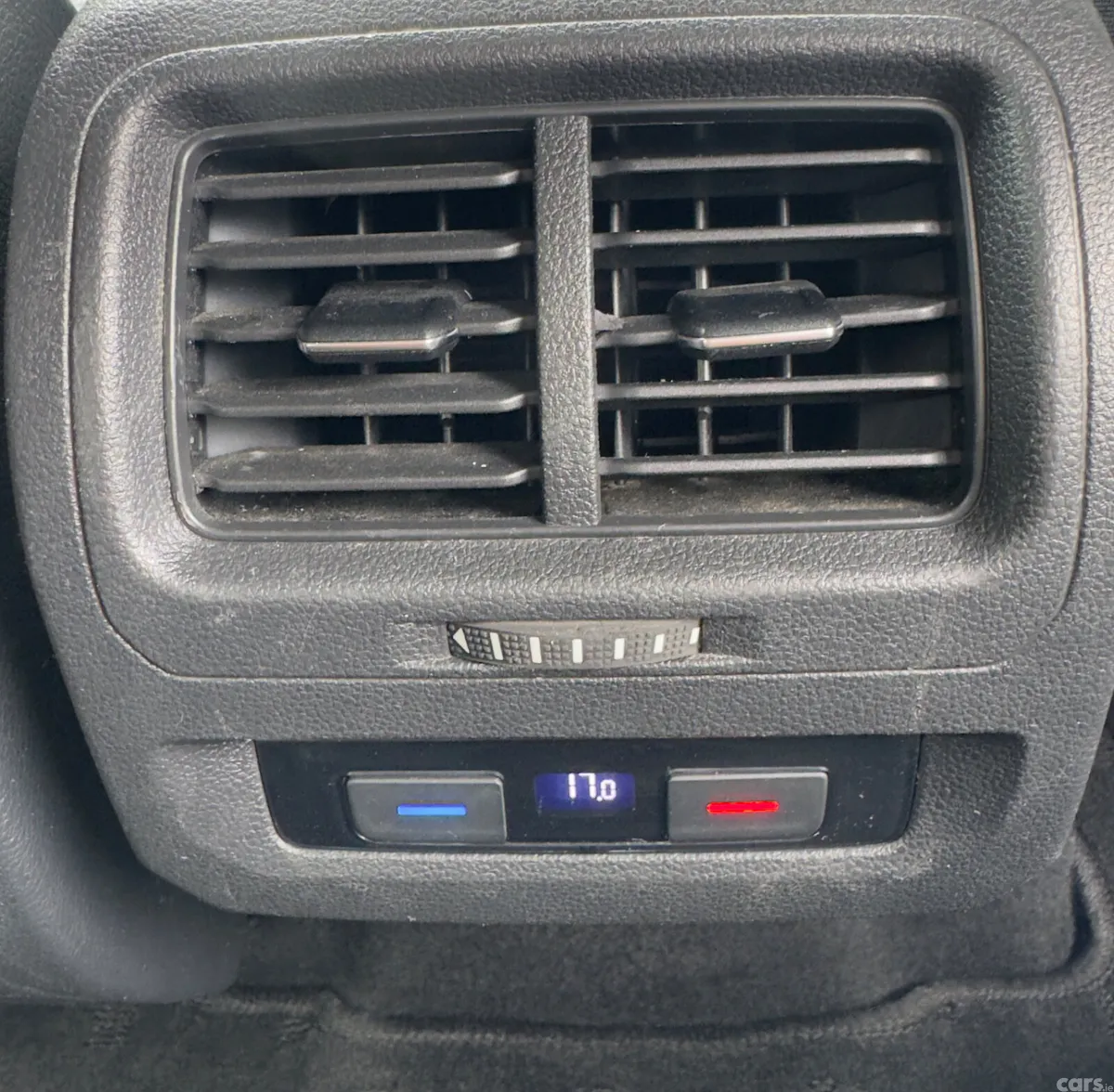 Volkswagen Touran MPV, Diesel, 2018, Blue