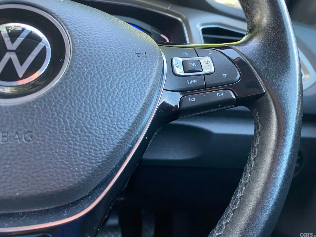 Volkswagen T-Roc SUV, Diesel, 2021, White