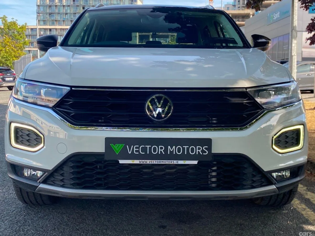 Volkswagen T-Roc SUV, Diesel, 2021, White