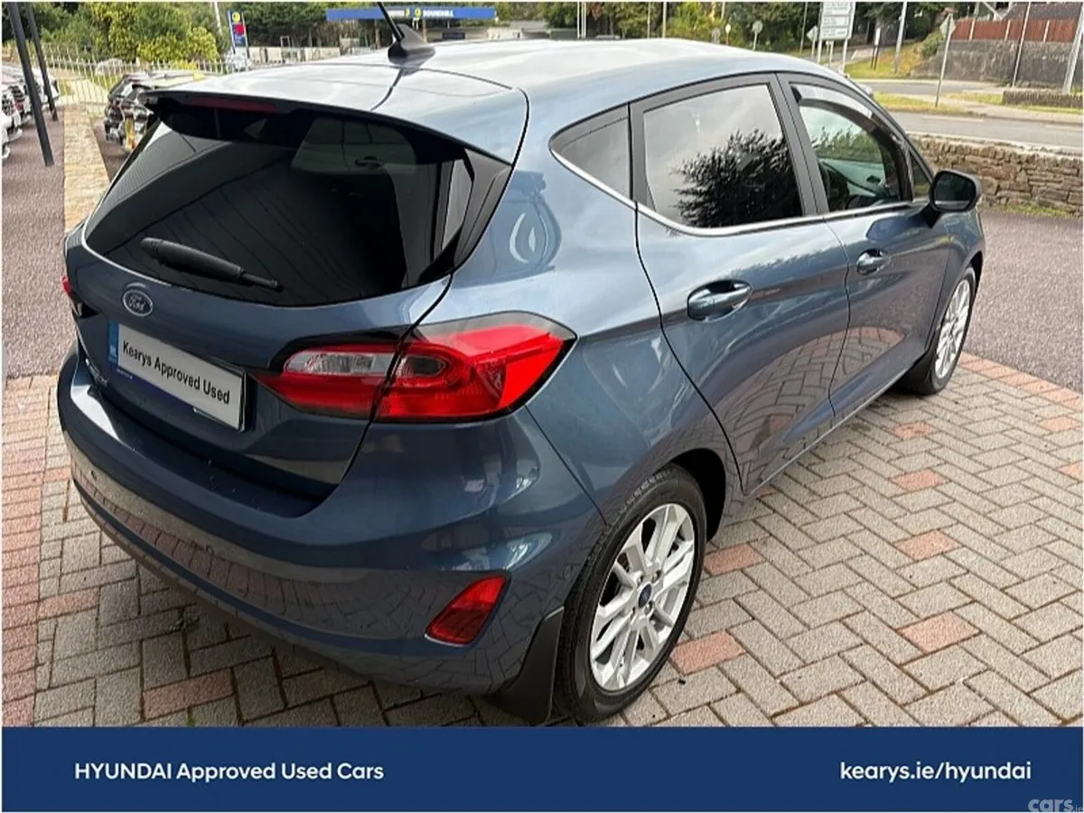 Ford Fiesta Hatchback, Petrol, 2022, Blue