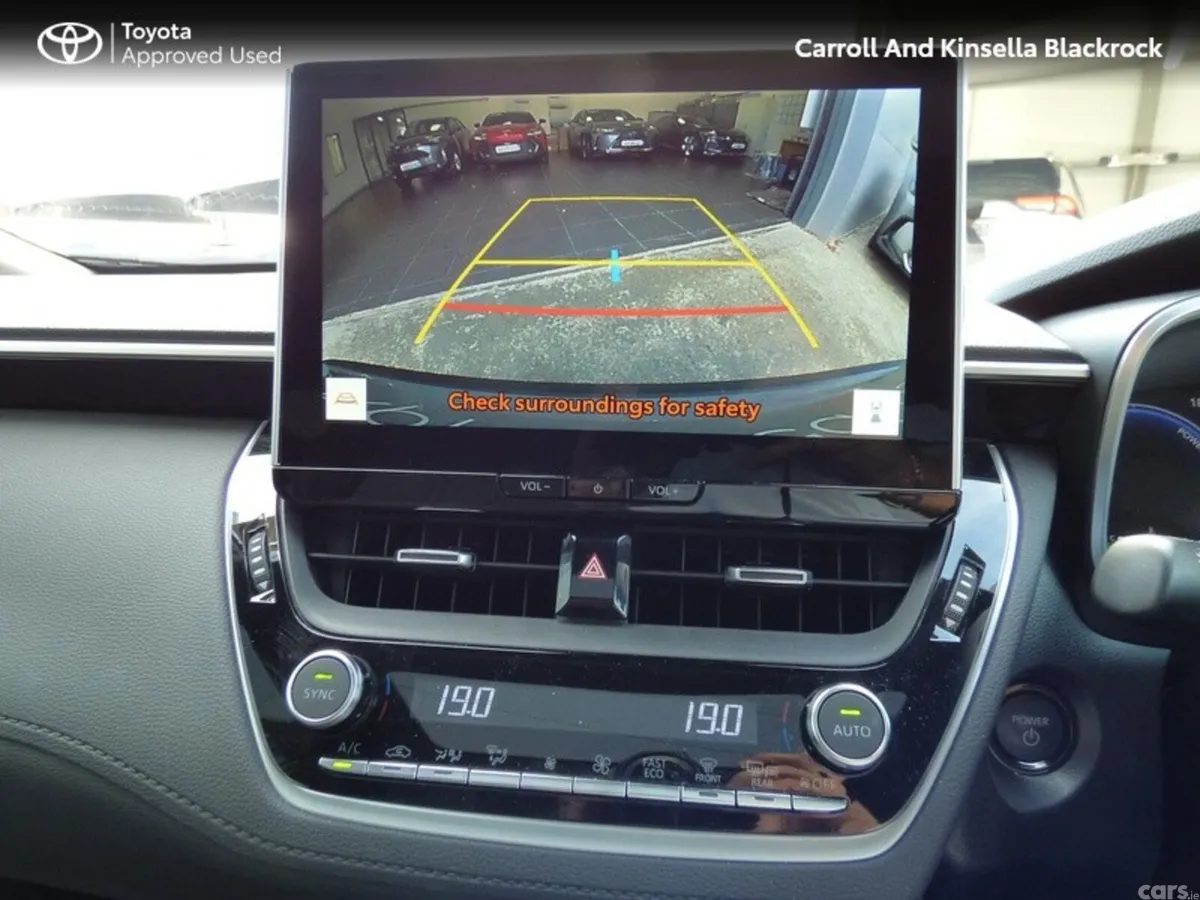 Toyota Corolla Cross Hatchback, Petrol Hybrid, 2025, Grey