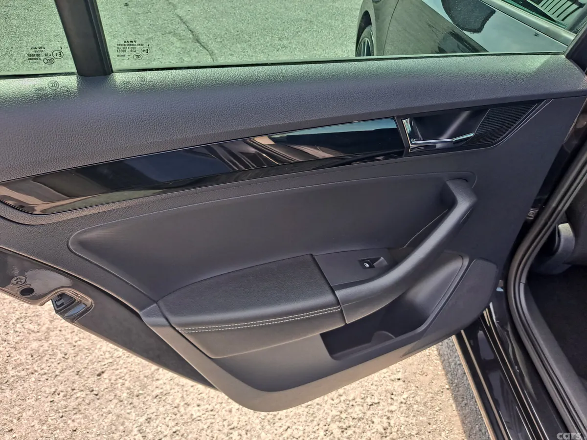 Skoda Rapid Saloon, Petrol, 2018, Black