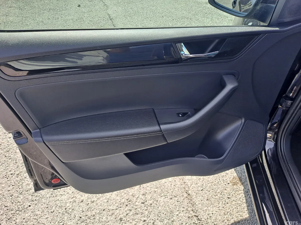 Skoda Rapid Saloon, Petrol, 2018, Black