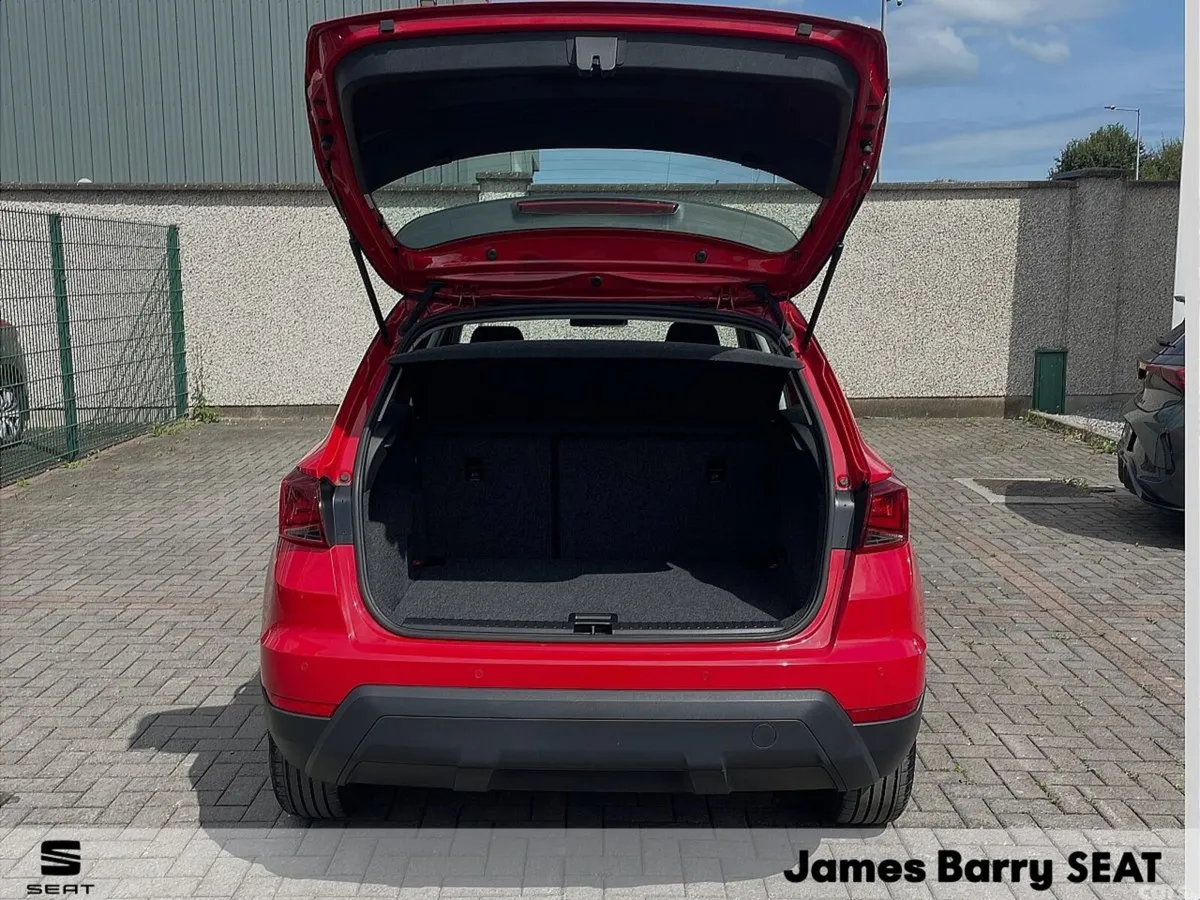 SEAT Arona SUV, Petrol, 2020, Red