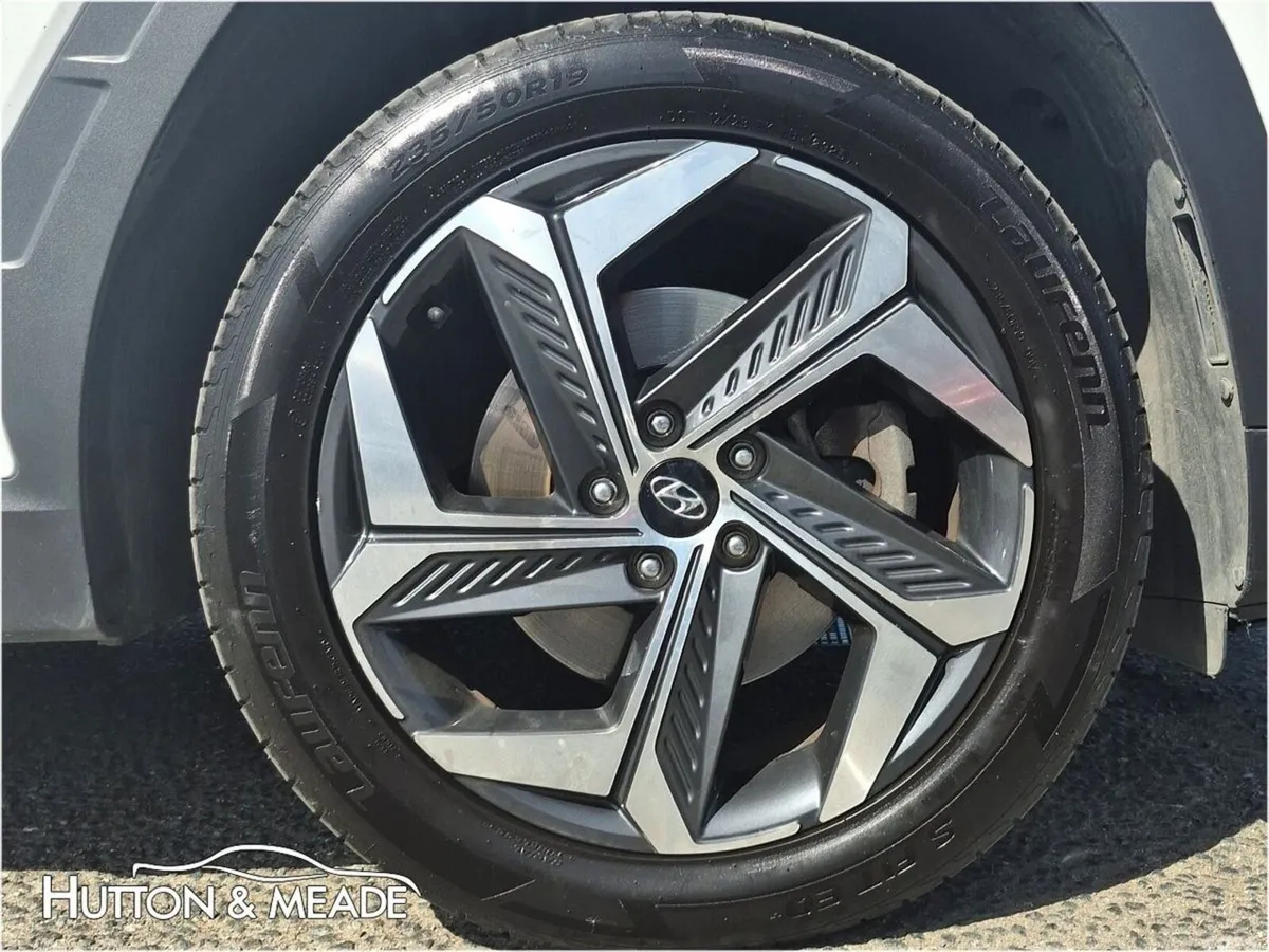 Hyundai Tucson SUV, Petrol Plug-in Hybrid, 2022, White