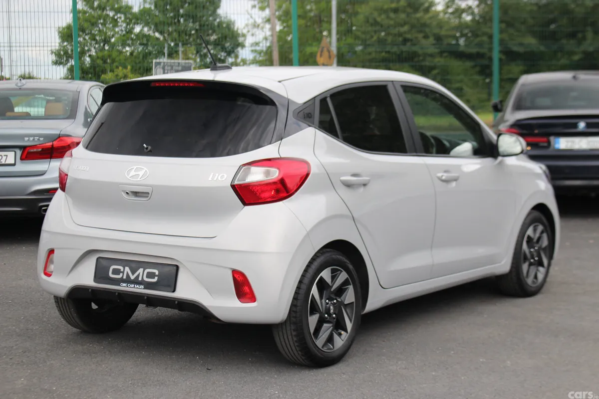 Hyundai i10 Hatchback, Petrol, 2023, Grey
