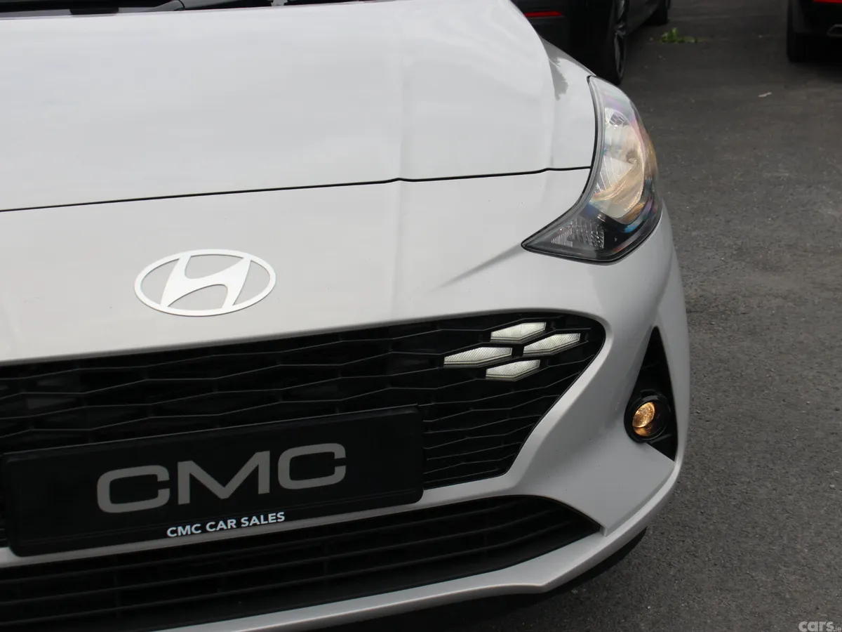 Hyundai i10 Hatchback, Petrol, 2023, Grey