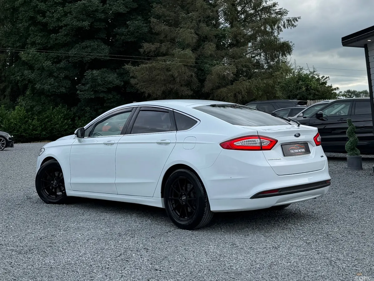 Ford Mondeo Hatchback, Diesel, 2017, White