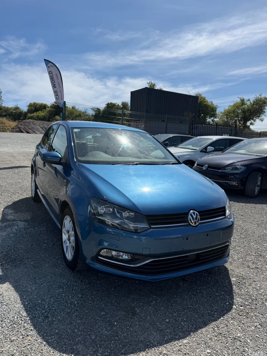 Volkswagen Polo Hatchback, Petrol, 2017, Blue