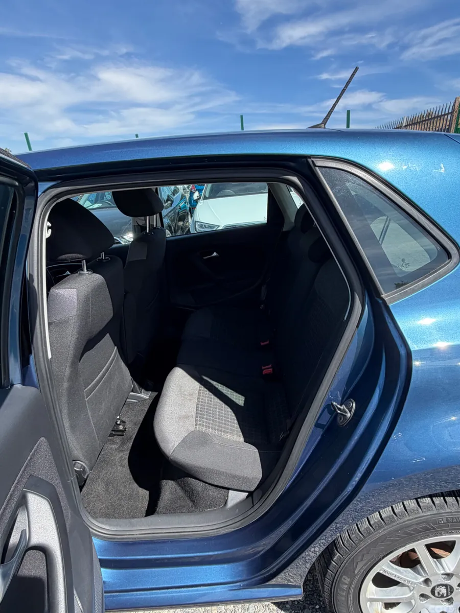 Volkswagen Polo Hatchback, Petrol, 2017, Blue