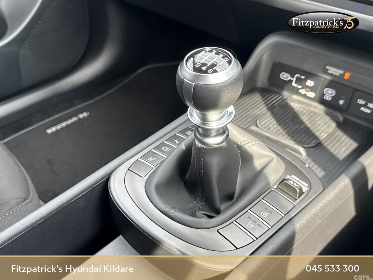 Hyundai KONA MPV, Petrol, 2026, White