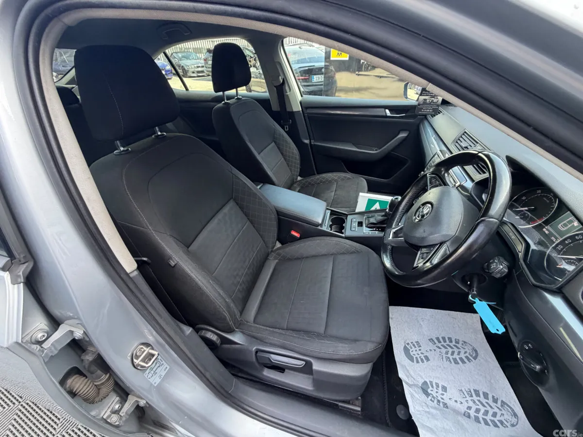 Skoda Superb Saloon, Diesel, 2017, Grey