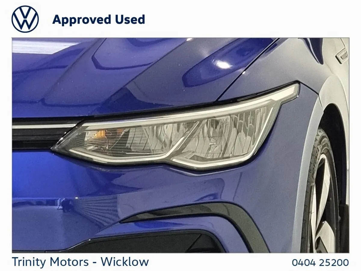 Volkswagen Golf Estate, Petrol, 2023, Blue