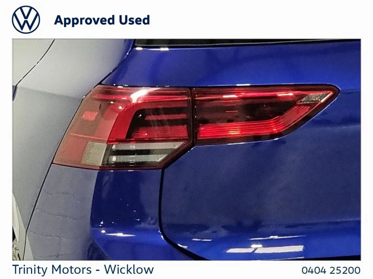 Volkswagen Golf Estate, Petrol, 2023, Blue
