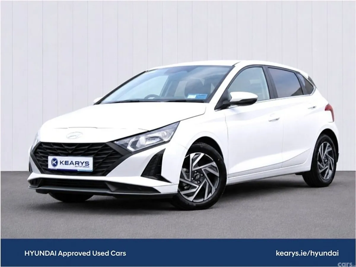 Hyundai i20 Hatchback, Petrol, 2026, White