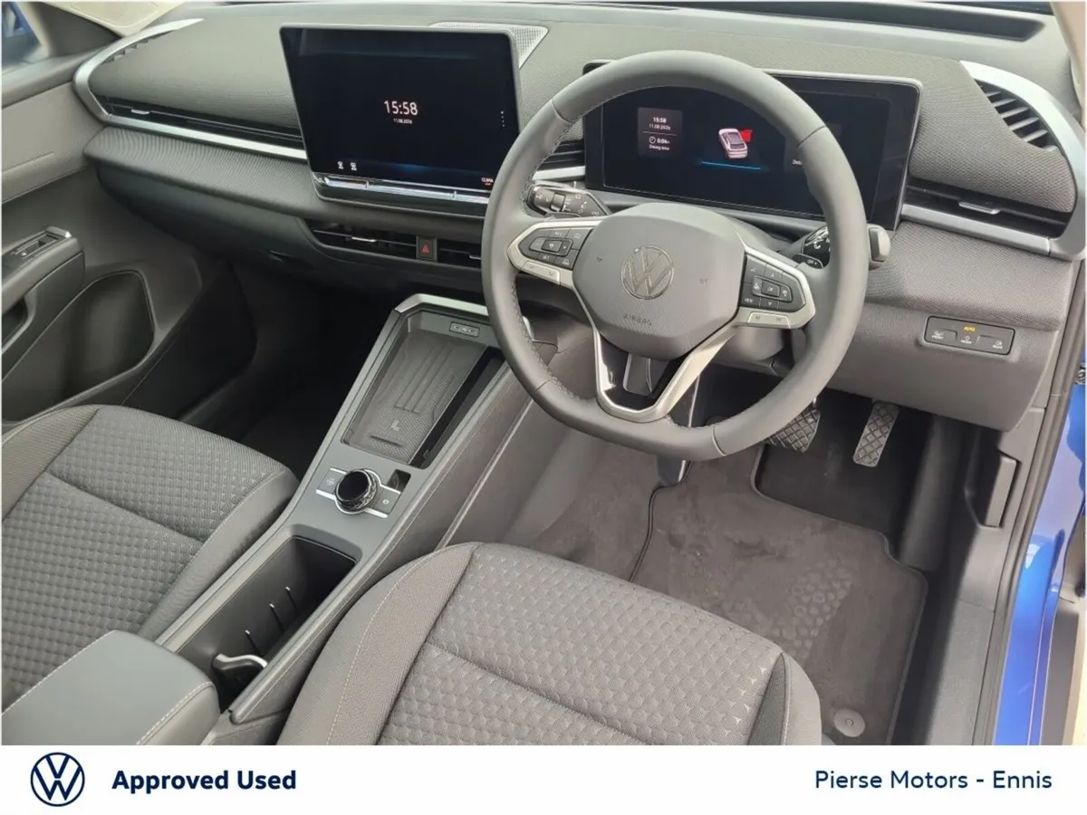Volkswagen T-Roc SUV, Petrol, 2026, Blue