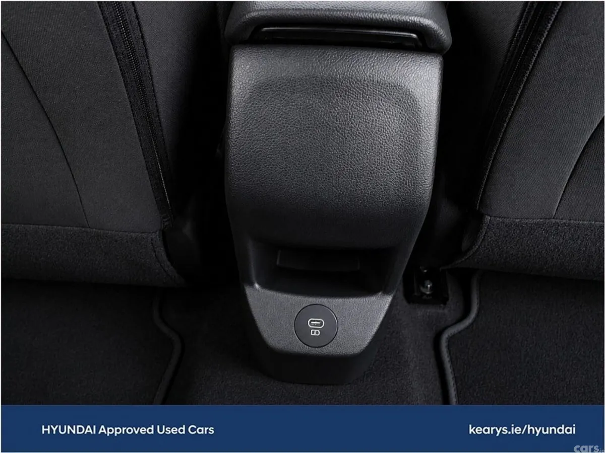 Hyundai i20 Hatchback, Petrol, 2026, White