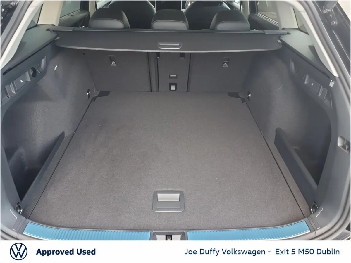 Volkswagen Passat Estate, Diesel, 2026, Black
