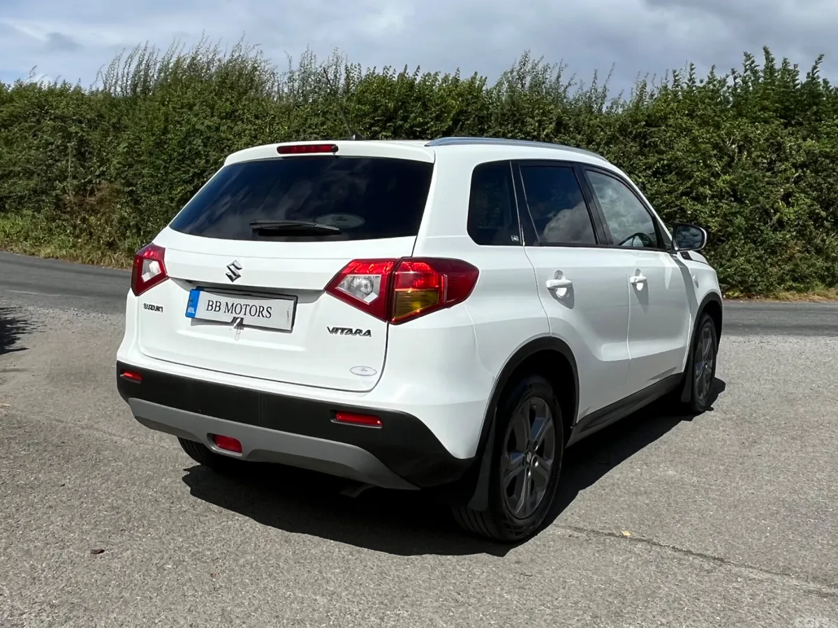 Suzuki Vitara SUV, Diesel, 2016, White