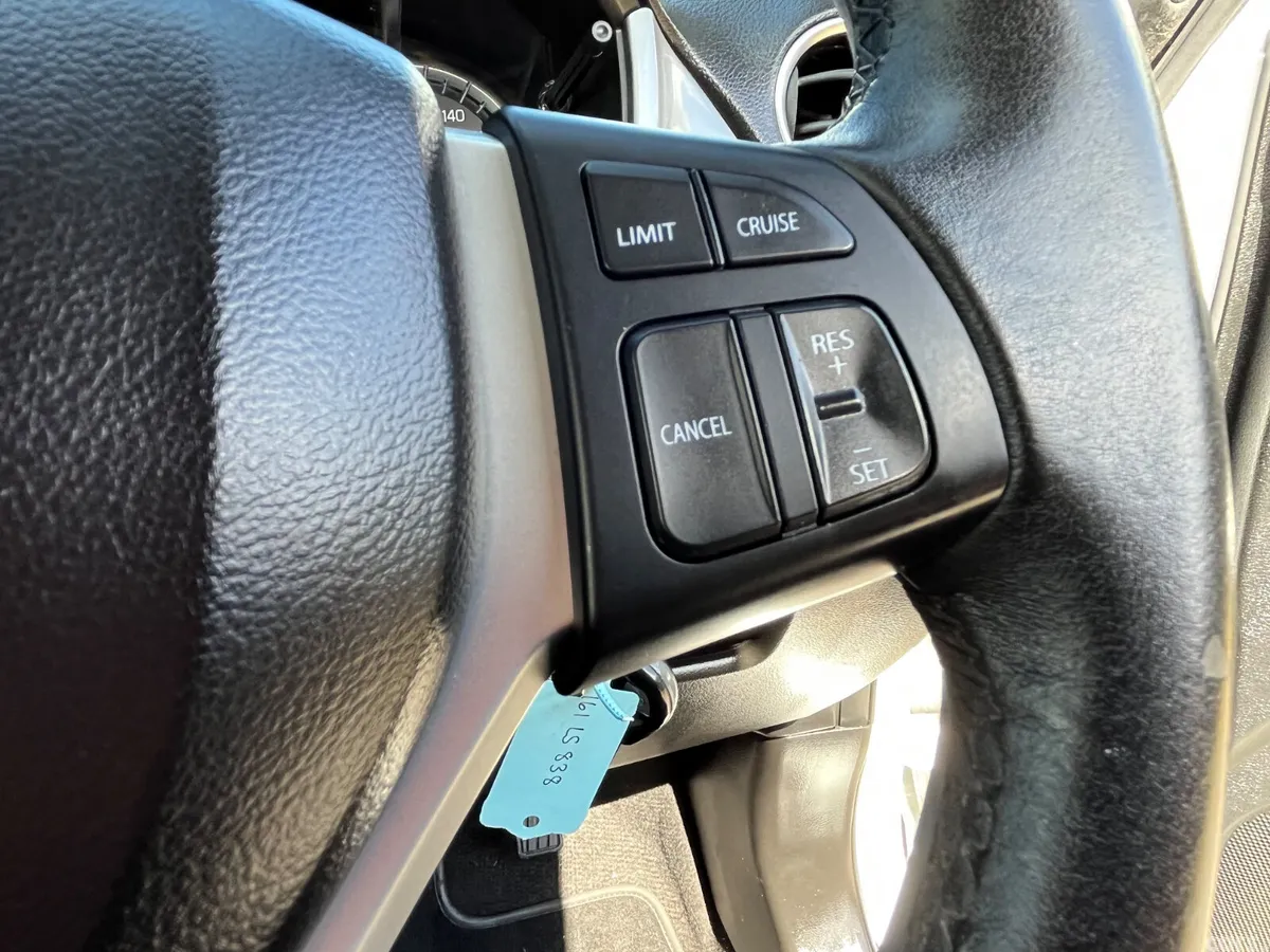 Suzuki Vitara SUV, Diesel, 2016, White