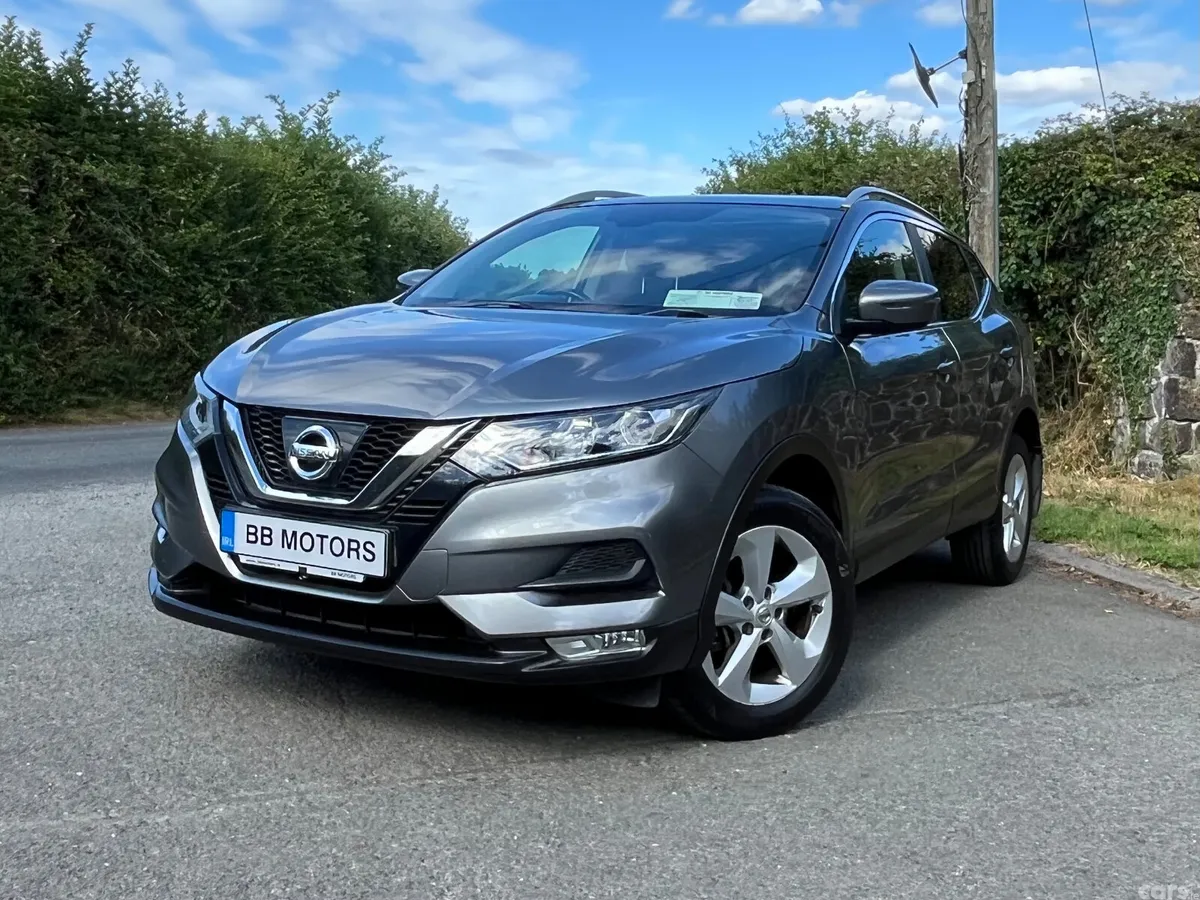 Nissan Qashqai MPV, Petrol, 2018, Grey