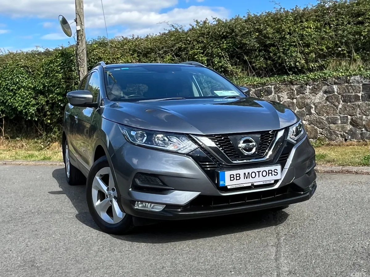 Nissan Qashqai MPV, Petrol, 2018, Grey