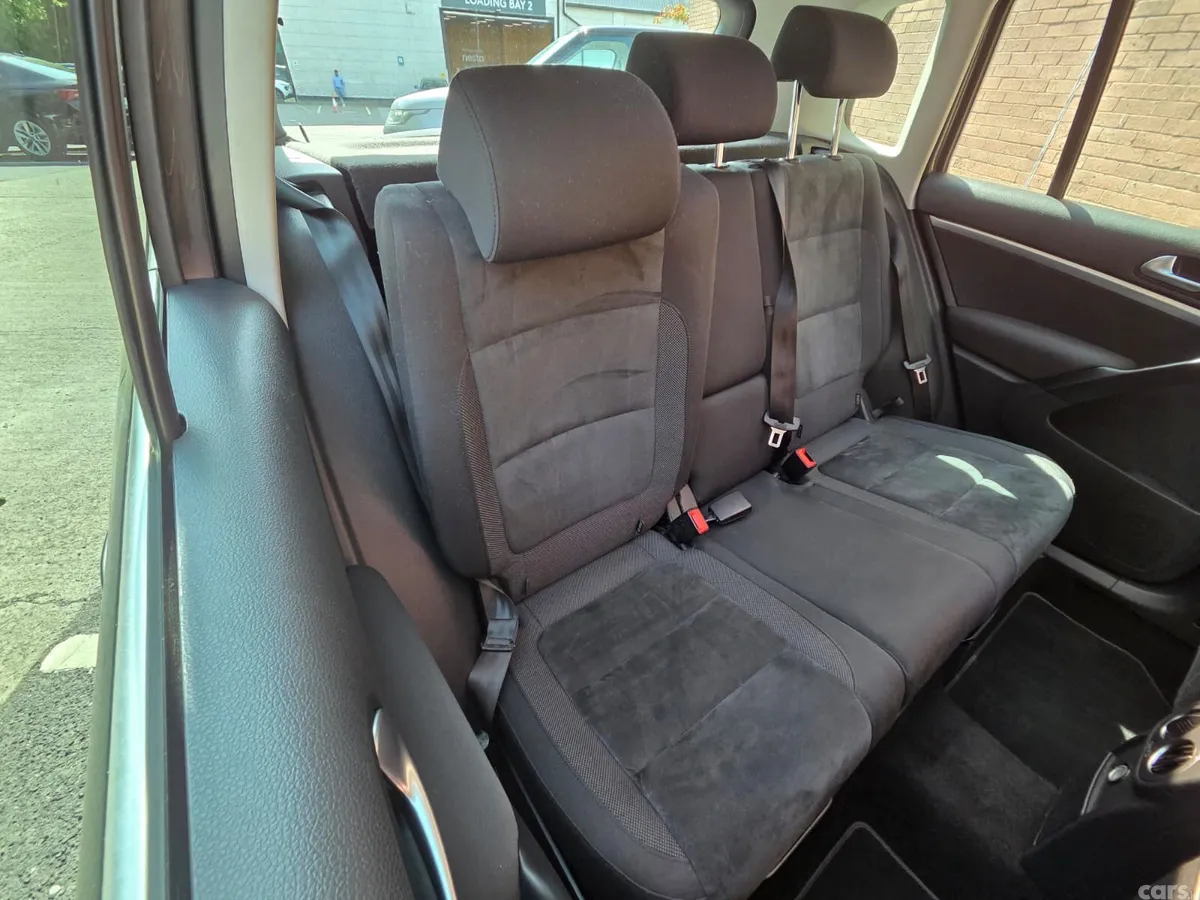 Volkswagen Tiguan SUV, Diesel, 2015, Grey