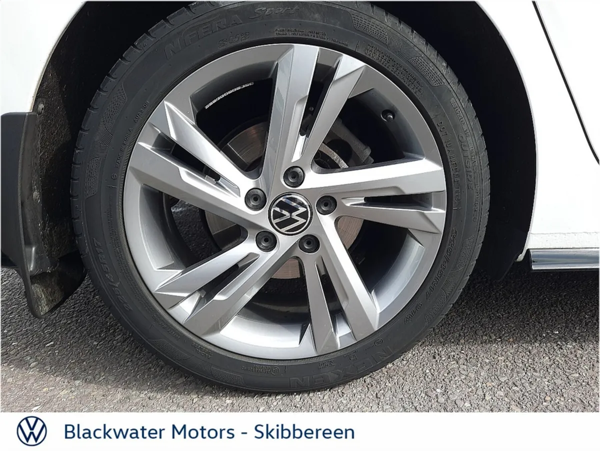 Volkswagen Golf Hatchback, Petrol, 2024, White