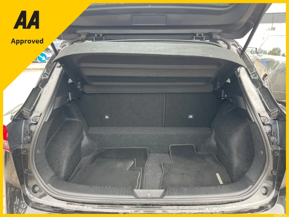 Nissan Qashqai SUV, Petrol Hybrid, 2022, Black