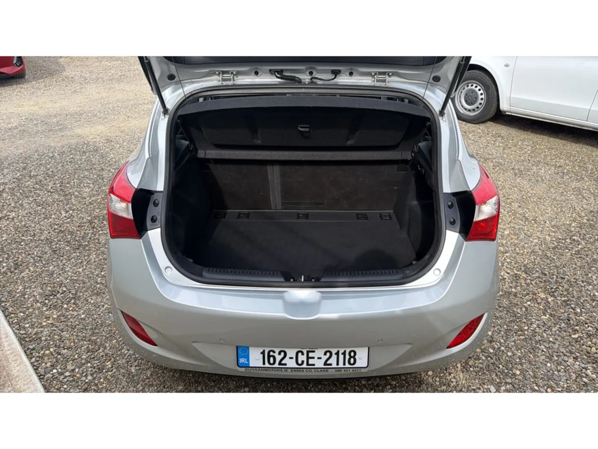 Hyundai i30 Hatchback, Diesel, 2016, Silver