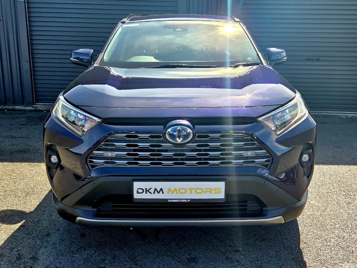 Toyota RAV4 SUV, Petrol Hybrid, 2023, Blue